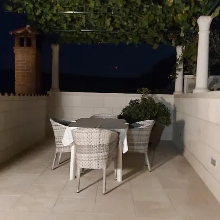 Relax & Enjoy * Pucisca