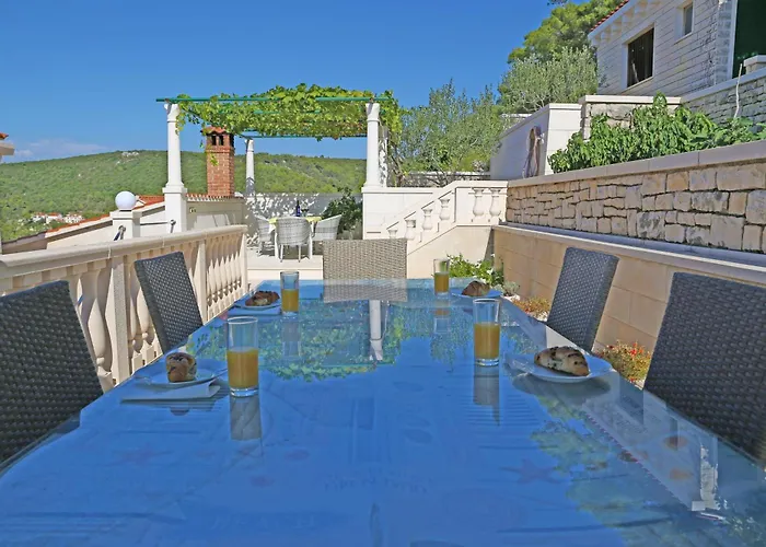 Relax & Enjoy Apartman *